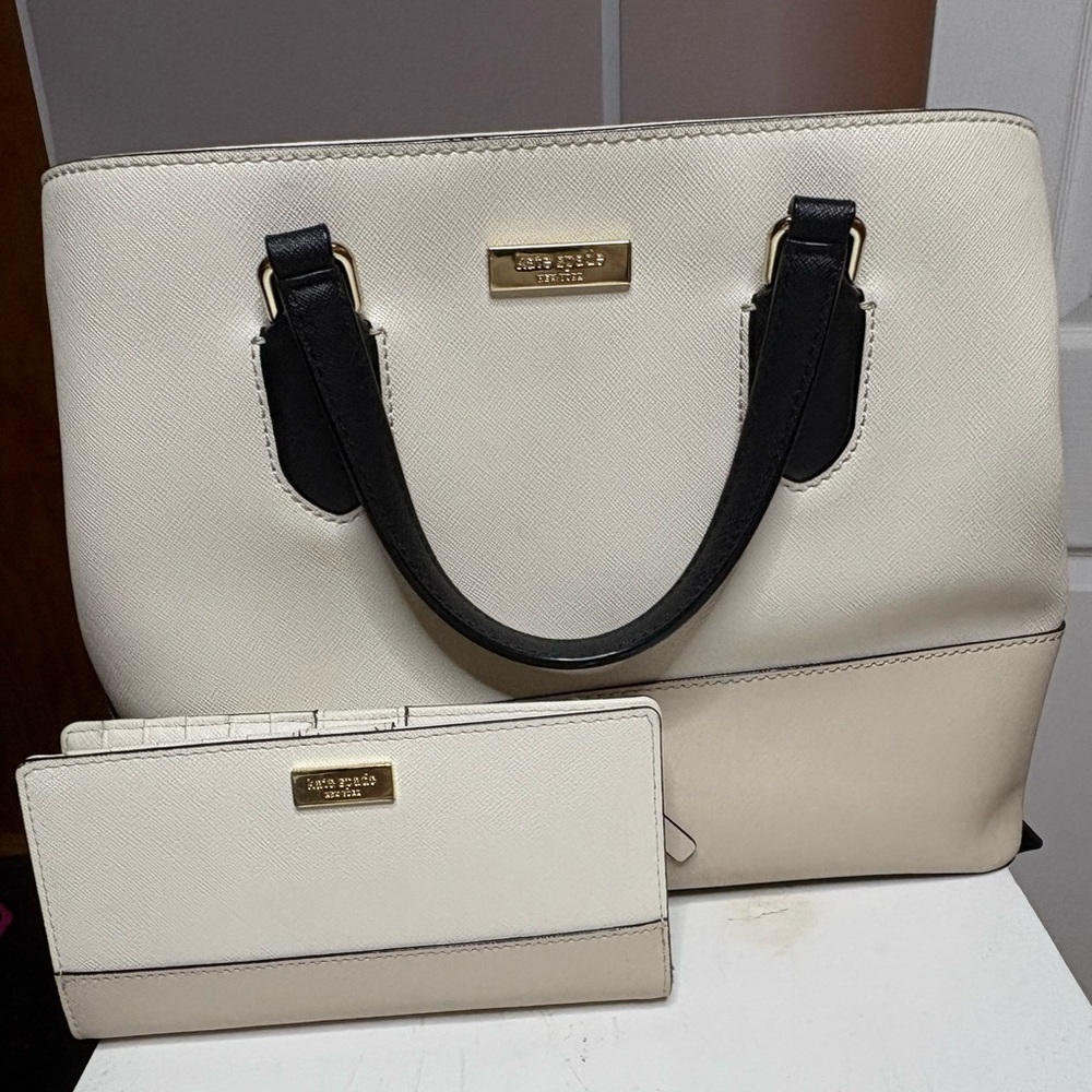Kate Spade purse with matching wallet